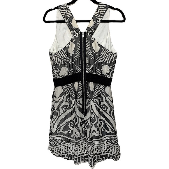 Milly of New York Ethnic Tribal Print Sleeveless Dress in Black and Ivory Size 8 - Picture 2 of 7